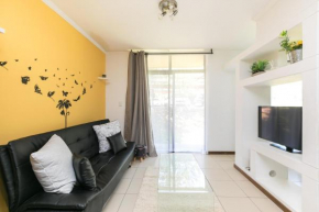 Spacious 1 Bed in a secure golf estate.WIFI